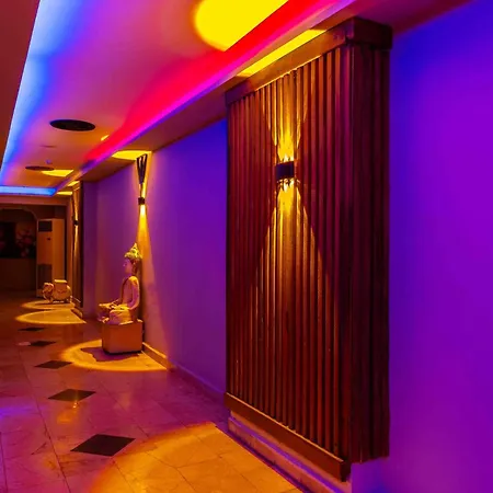 Belpoint 酒店 凯梅尔